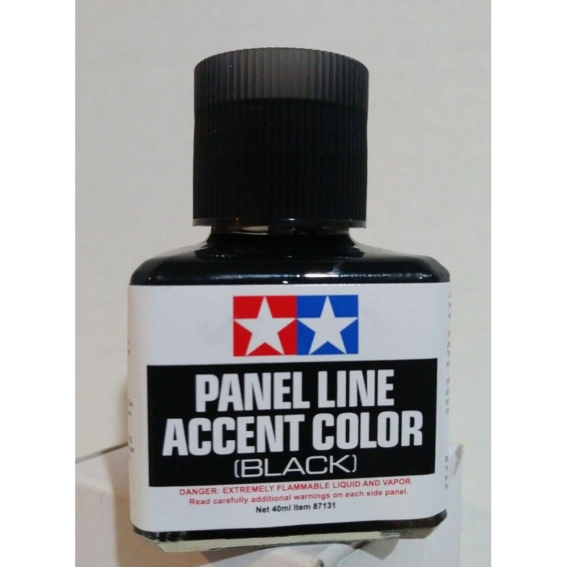 Black Panel Line Accent Color